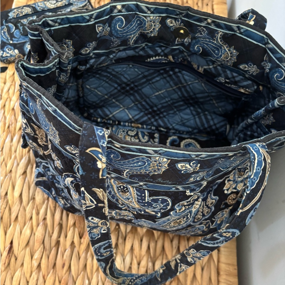 Vera Bradley Black and Gold Paisley 3 Piece Set - Picture 15 of 16